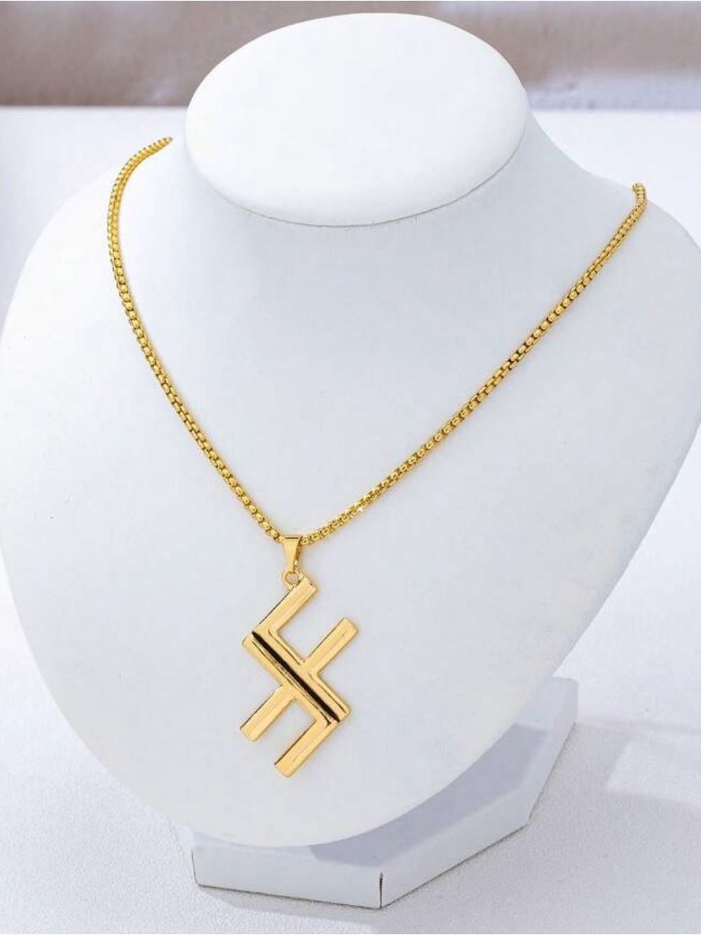 Gold Geometric Lettered F Crossbar Pendant Necklace